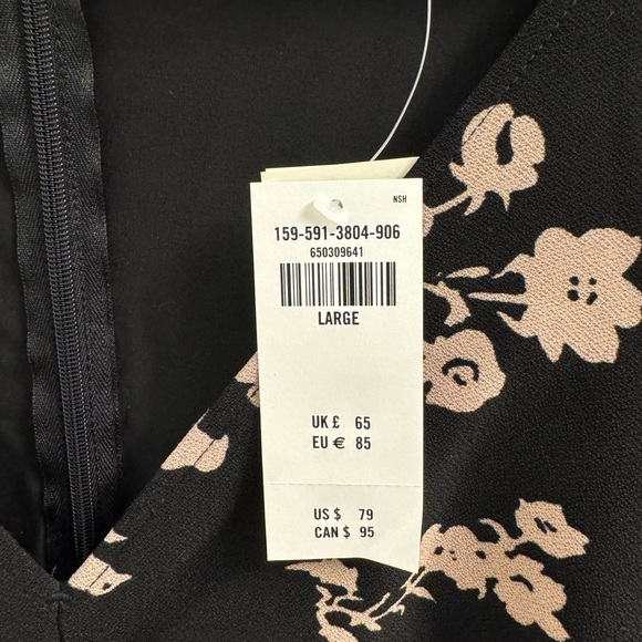 Black holiday party dress with beige flowers from A&F - size large & brand new - Picture 3 of 3